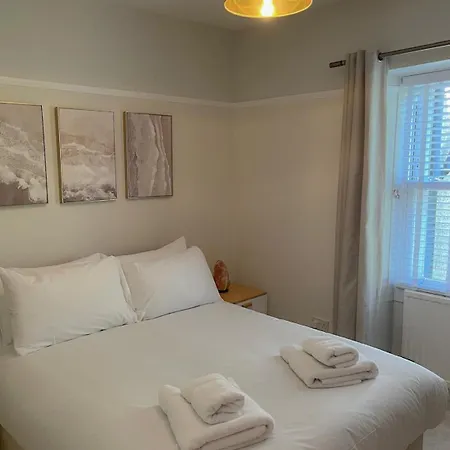 Luxury Townhouse Retreat In With Free Parking * Kendal