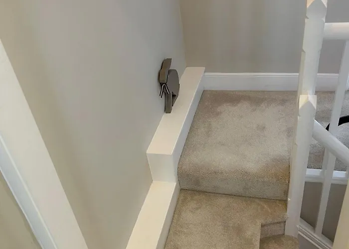 3-bed Victorian Townhouse, Town Centre, Free Parking בית נופש *